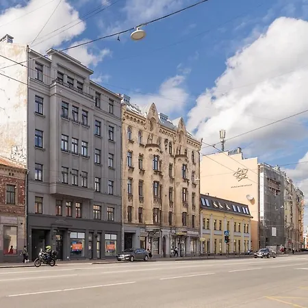 Sunny Retreat - Premium - Perfect For 2 Riga